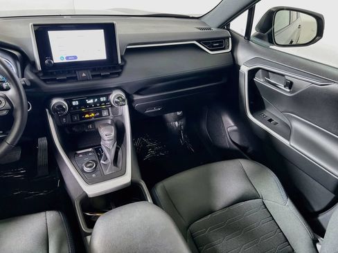 Certified 2024 Toyota RAV4 SE w/ Convenience Package AWD/4WD image 21