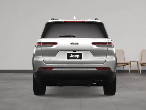 New 2025 Jeep Grand Cherokee L Limited image 10