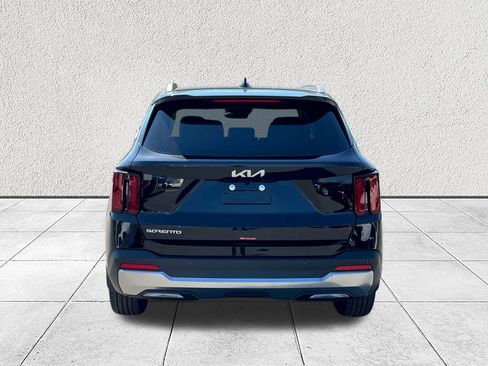 New 2026 Kia Sorento S image 5