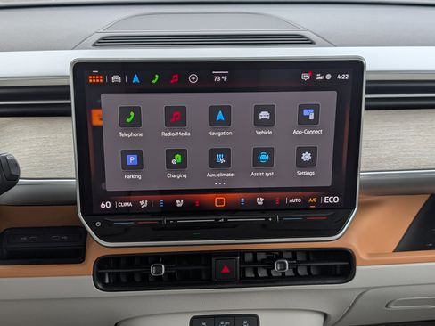 Used 2025 Volkswagen ID. Buzz 1st Edition AWD/4WD image 26