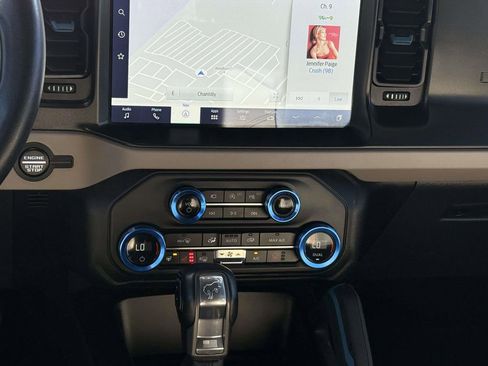 Used 2023 Ford Bronco Wildtrak AWD/4WD image 27