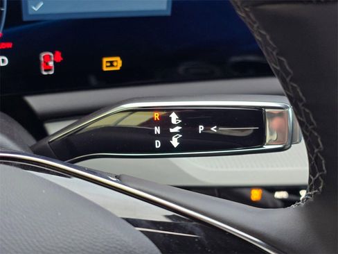 New 2026 Cadillac Optiq Sport 1 image 32