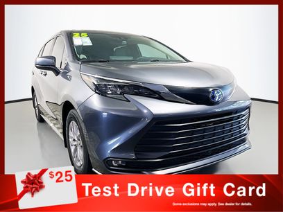 Used 2025 Toyota Sienna XLE