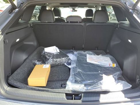 New 2026 Volkswagen Atlas Cross Sport SE AWD/4WD image 9