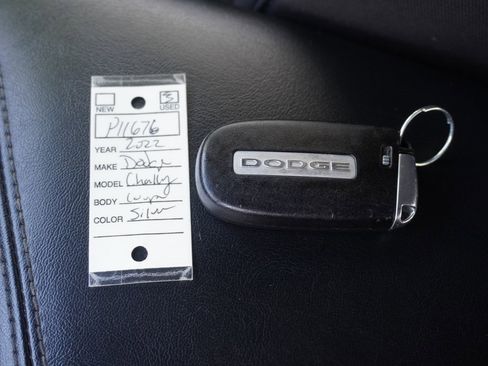 Used 2022 Dodge Challenger SXT image 24