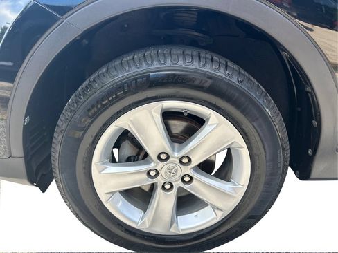 Used 2013 Toyota RAV4 XLE AWD/4WD image 29