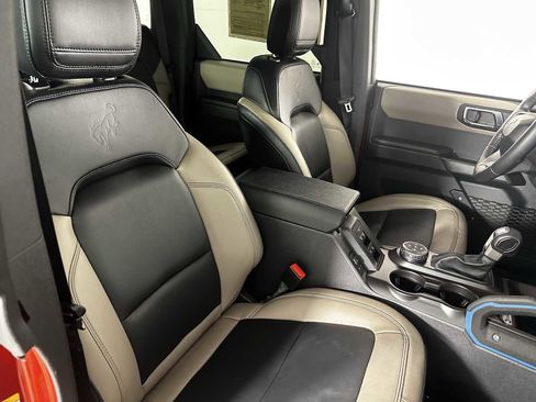 Used 2024 Ford Bronco Wildtrak image 28