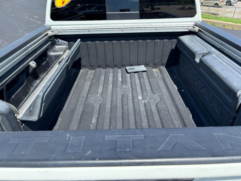 Used 2022 Nissan Titan PRO-4X w/ Pro-4x Convenience Package AWD/4WD image 8