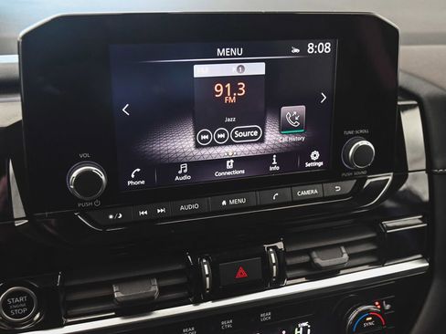 Used 2023 Nissan Pathfinder SV image 20