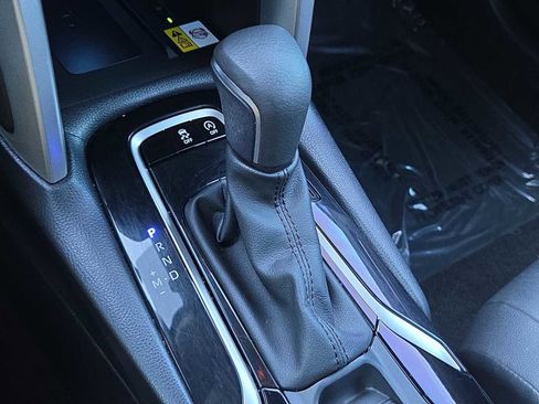 Used 2023 Toyota Corolla Cross XLE w/ Convenience Package image 33