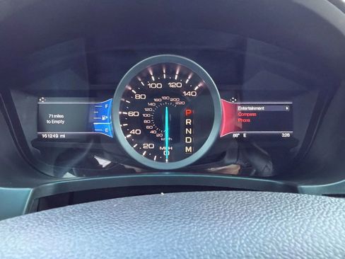 Used 2015 Ford Explorer XLT w/ Equipment Group 201A image 4