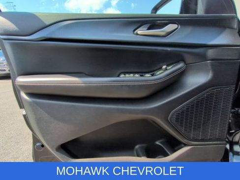 Used 2023 Jeep Grand Cherokee Altitude AWD/4WD image 22