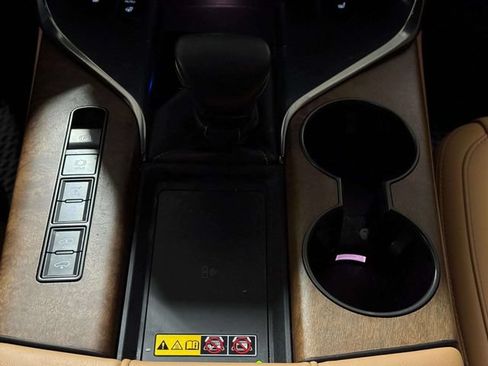 Used 2025 Lexus LX 600 4WD w/ Interior Upgrade Package image 19