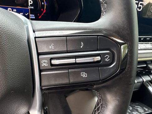 Used 2024 Chevrolet Colorado ZR2 AWD/4WD image 22