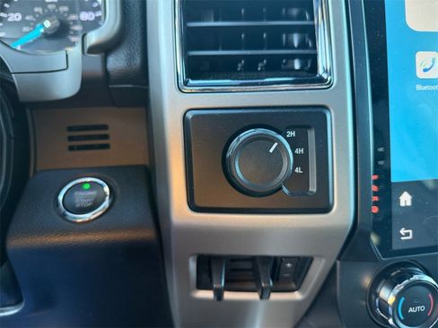 Used 2019 Ford F250 Lariat w/ Lariat Ultimate Package image 21