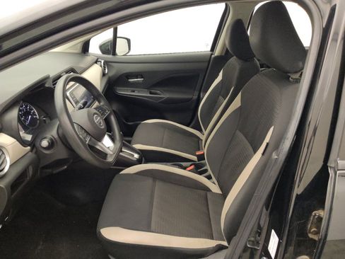 Used 2021 Nissan Versa SV FWD image 17