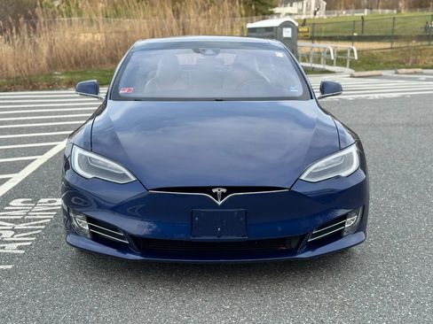 Used 2016 Tesla Model S 90D image 9