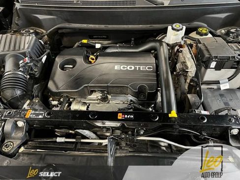 Used 2020 Chevrolet Equinox LT AWD/4WD image 23