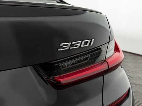 Certified 2022 BMW 330i xDrive Sedan w/ M Sport Package image 12