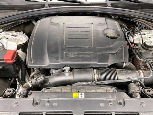 Used 2023 Land Rover Range Rover Velar S image 9