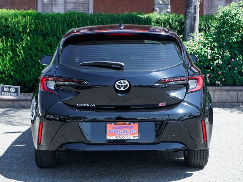 Used 2023 Toyota Corolla SE FWD image 7