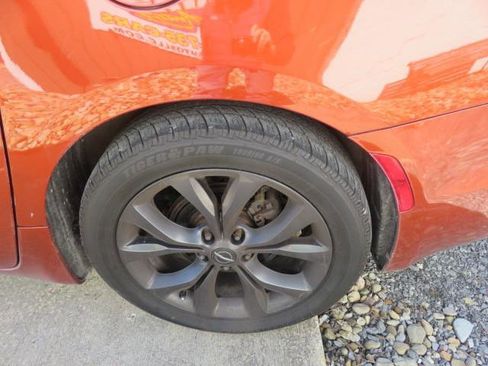 Used 2018 Chrysler Pacifica Touring Plus w/ S Appearance Package image 31