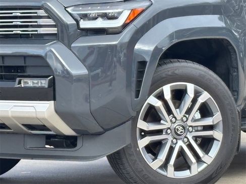 New 2025 Toyota 4Runner Limited image 6
