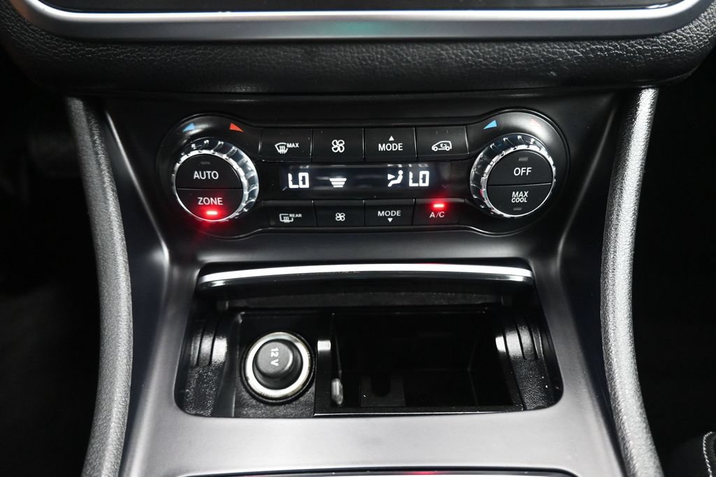 Used 2020 Mercedes-Benz GLA 250 4MATIC image 22