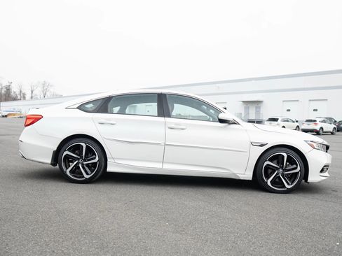 Used 2019 Honda Accord Sport image 7
