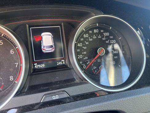 Used 2018 Volkswagen GTI S image 20