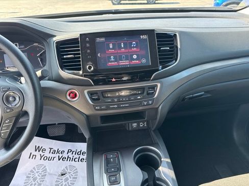 Used 2023 Honda Ridgeline Sport image 19