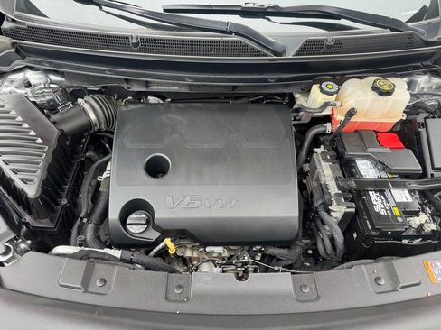 Used 2019 Buick Enclave Premium image 9