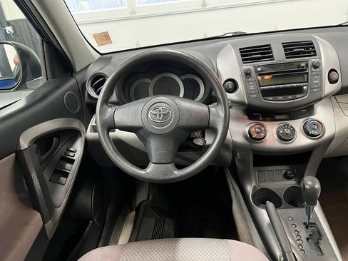 Used 2007 Toyota RAV4 4WD image 8