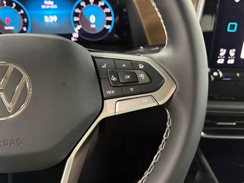 New 2026 Volkswagen Atlas SE image 14