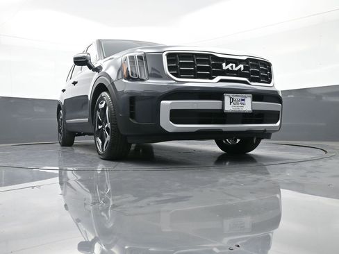 Used 2024 Kia Telluride S w/ S Sunroof Package image 29
