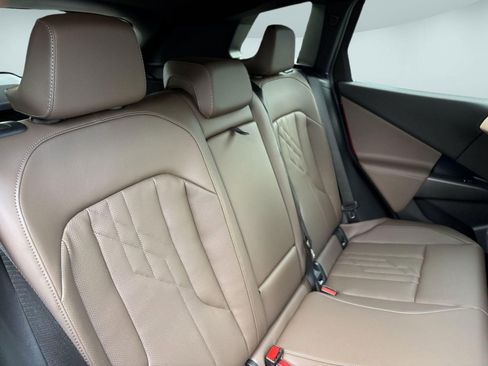 Used 2025 BMW X3 xDrive30i w/ Premium Package AWD/4WD image 30