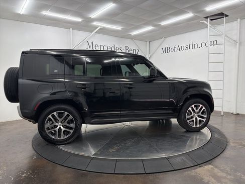 Used 2022 Land Rover Defender 110 XS Edition image 8