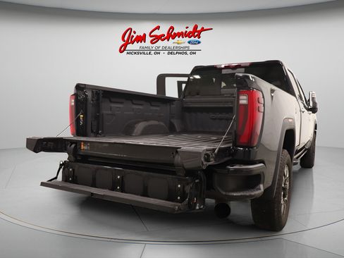 Used 2024 GMC Sierra 2500 Denali w/ Denali Reserve Package AWD/4WD image 34