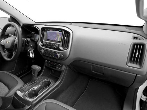 Used 2017 Chevrolet Colorado Z71 RWD image 49
