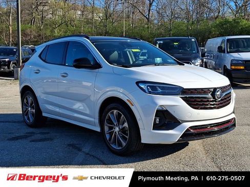 Certified 2020 Buick Encore GX Essence w/ Experience Buick Package AWD/4WD image 2