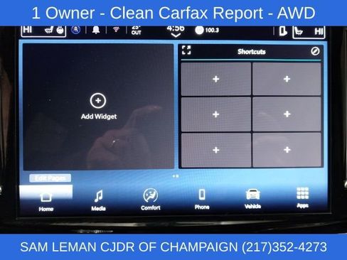 Used 2025 Chrysler Pacifica Select image 4