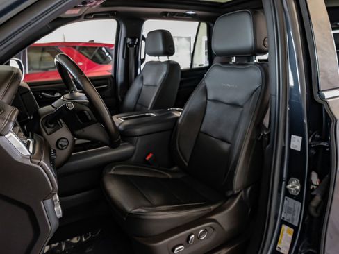 Used 2021 GMC Yukon Denali w/ Denali Premium Package image 36