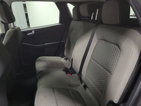 Used 2021 Ford Escape SE image 20