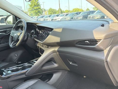 Used 2021 Buick Envision Essence w/ Technology Package I FWD image 19