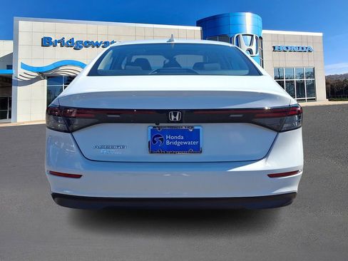 Used 2024 Honda Accord EX image 5