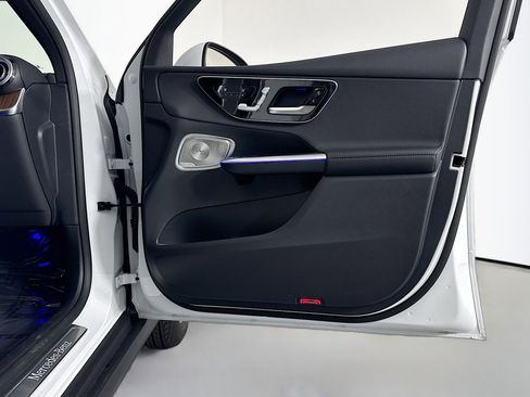 New 2026 Mercedes-Benz GLC 300 4MATIC image 23