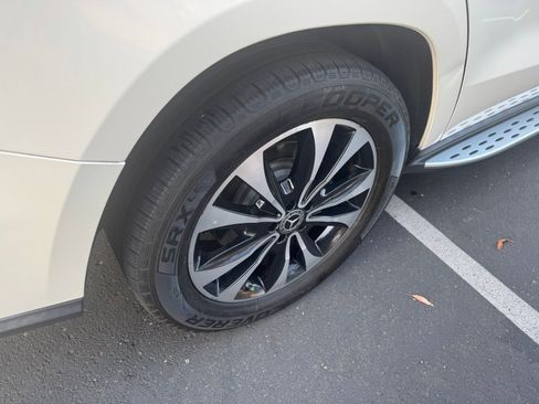Used 2019 Mercedes-Benz GLS 450 4MATIC w/ Grand Edition Package image 18