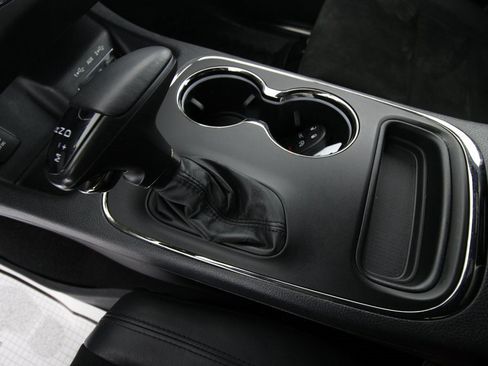 Used 2019 Dodge Durango R/T w/ Blacktop Package image 17