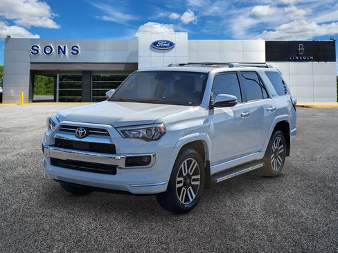 Used 2021 Toyota 4Runner Limited image 1