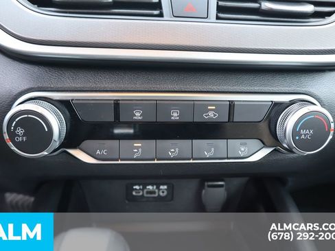 Used 2025 Nissan Altima 2.5 SR image 31